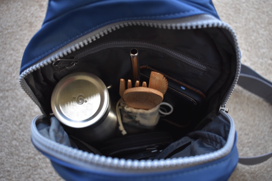 Borsa A Tracolla ROKA London Willesden B, Nylon Riciclato Impermeabile, 4.5L, Oltre 20 Colori, Ecologica E Pratica